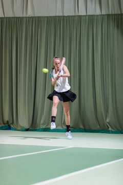 Bild 309 - NL TC an der Schirnau - VfL Westercelle : Ergebnis: 6:3